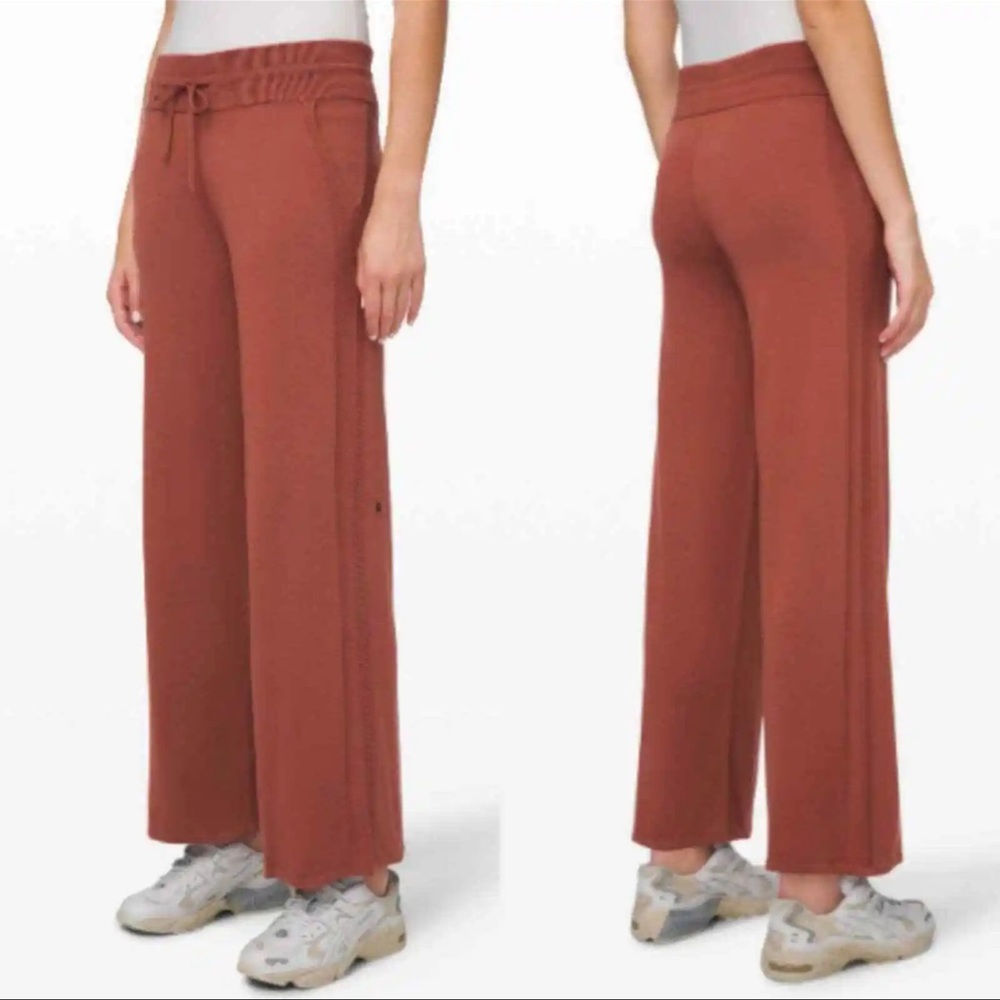 Lululemon In The Comfort Zone Pant Size 10